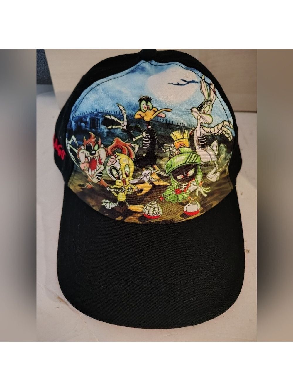 Six Flags Looney Tunes Halloween Fright Night Zombie Hat